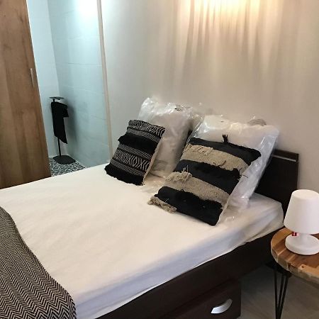 Loft Avec Beaucoup De Cachet Centre Historique Montpellier Apartment Екстериор снимка